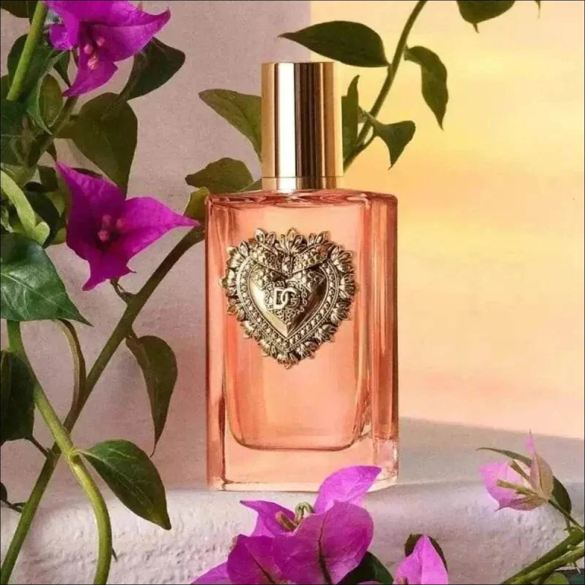 Dolce & Gabbana Devotion Eau de Parfum Intense 100ml - Fragrance Luxuosa e Sedutora - Jm Grife - devotion,dolce,gabbana,grife,intense,issues - Jm Grife - Dolce & Gabbana Devotion Eau de Parfum Intense 100ml - Fragrance Luxuosa e Sedutora