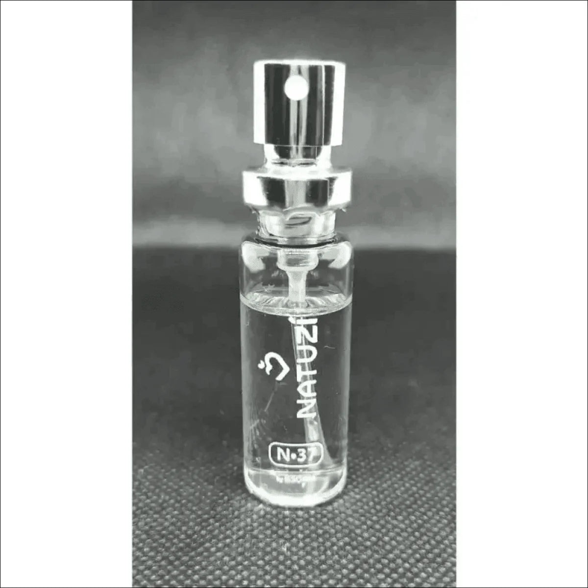 Flaconete Masculino Natuzí - Notas Amadeiradas e Cítricas com Fixação Prolongada e Praticidade - Jm Grife