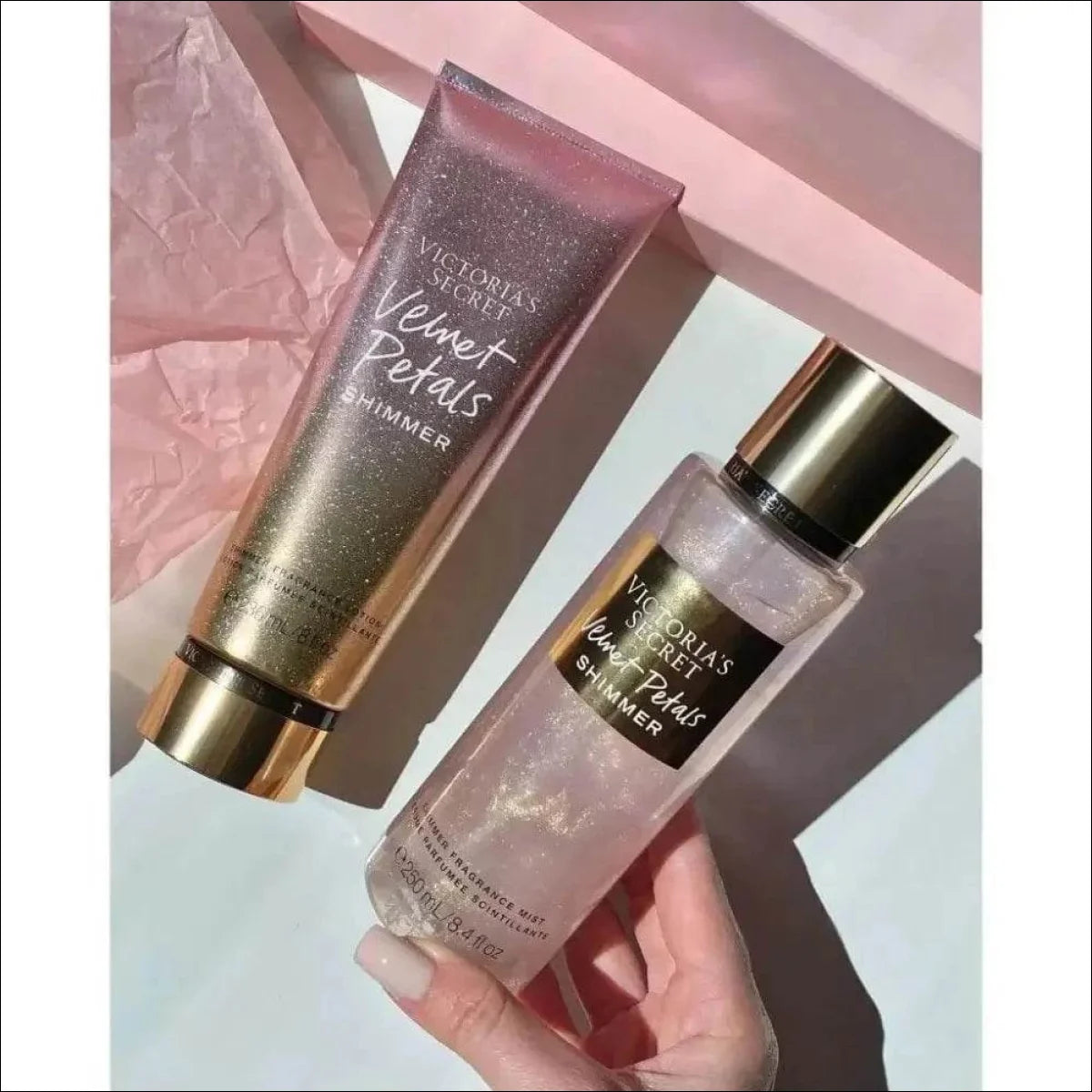 Kit Shimmer Victoria's Secret Kit Creme Hidratante 236ml + Body Splash Corporal 250ml Glitter Brilho - Jm Grife