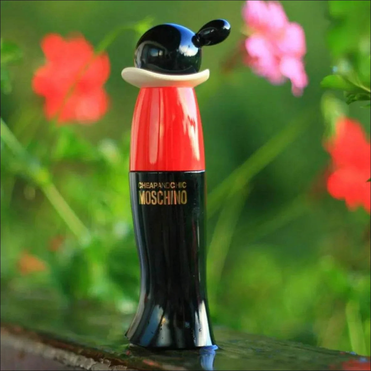 Perfume Moschino Cheap And Chic Feminino Eau de Toilette 100ml - Jm Grife