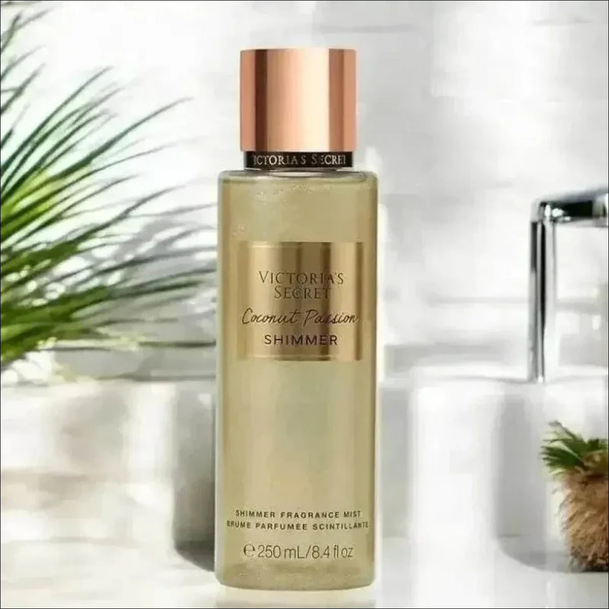 Victoria's Secret Body Splash Coconut Passion Shimmer 250 ml Volume unitário 250 ml - Jm Grife