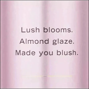 Névoa de Fragrância Velvet Petals da Victoria's Secret - Jm Grife