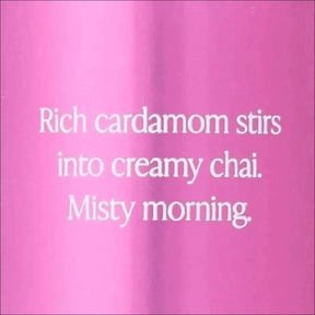 Body Splash Victoria's Secret 250ml - Essência Spiced Vanilla Fig com Notas de Baunilha e Especiarias - Jm Grife - issues,secret,spiced,splash,vanilla,victoria - Jm Grife - Body Splash Victoria's Secret 250ml - Essência Spiced Vanilla Fig com Notas de Baunilha e Especiarias