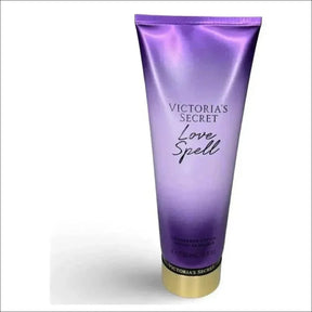Creme Hidratante Victoria's Secret Love Spell 236ml - Loção Floral e Frutada com Pêssego e Flor de Cereja - Jm Grife - issues - Jm Grife - Creme Hidratante Victoria's Secret Love Spell 236ml - Loção Floral e Frutada com Pêssego e Flor de Cereja