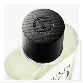 Frasco de Acqua di Giò Giorgio Armani Eau de Parfum Masculino - Jm Grife