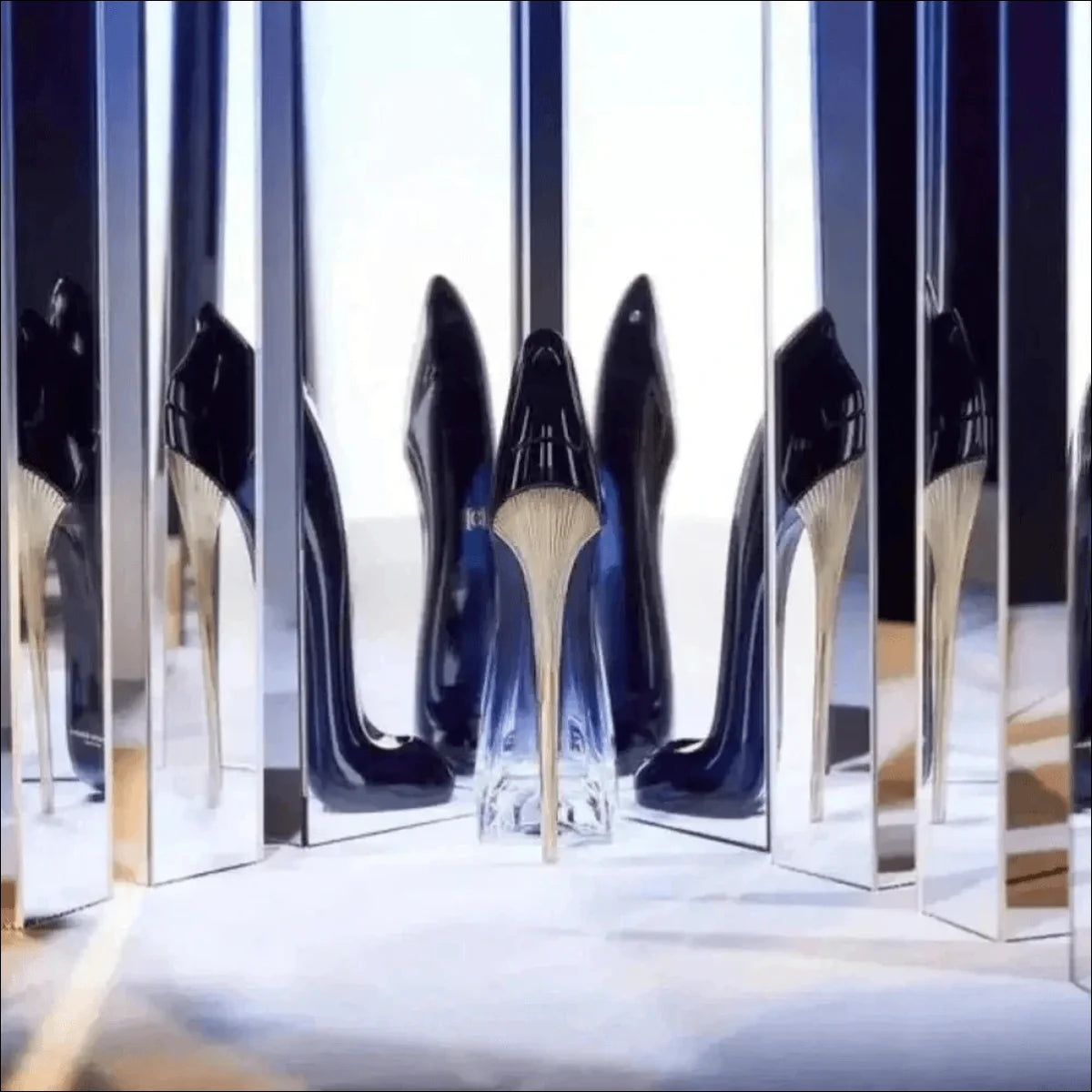 Frasco de Perfume Good Girl Carolina Herrera em Forma de Sapato - Jm Grife