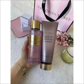 Kit Shimmer Victoria's Secret Kit Creme Hidratante 236ml + Body Splash Corporal 250ml Glitter Brilho - Jm Grife