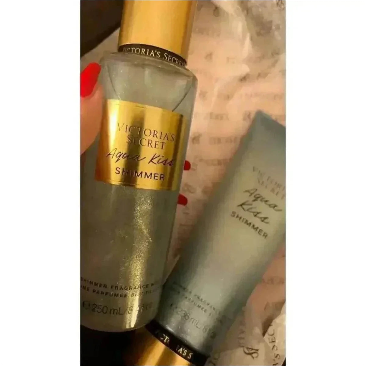 Kit Shimmer Victoria's Secret Kit Creme Hidratante 236ml + Body Splash Corporal 250ml Glitter Brilho - Jm Grife