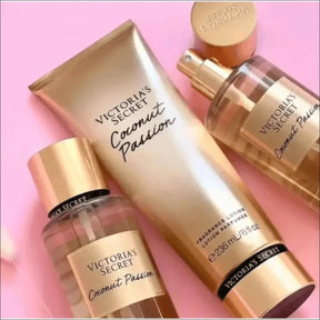 Kit Victoria Secrets Fragrâncias: Aqua Kiss e Pure Seduction para Hidratação e Frescor - Jm Grife