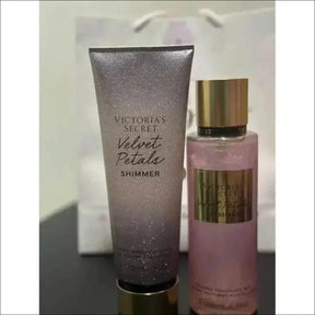 Velvet Petals Shimmer Hidratante - Victoria’s Secrets - Jm Grife
