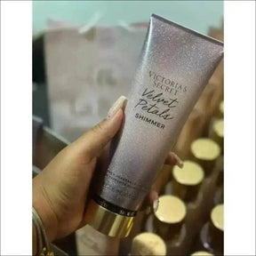 Velvet Petals Shimmer Hidratante - Victoria’s Secrets - Jm Grife