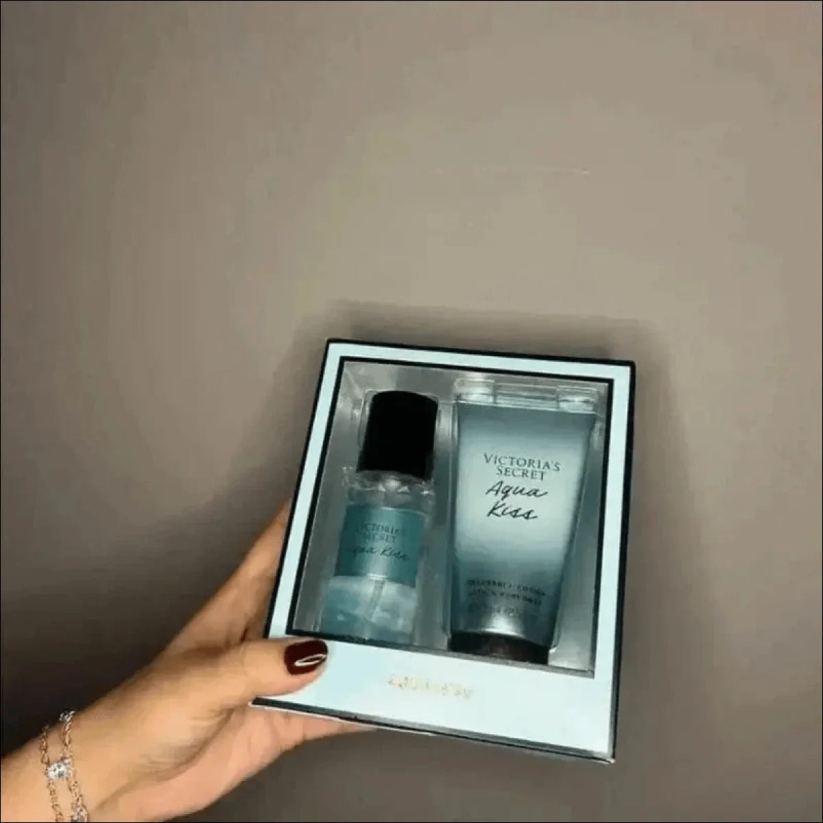 Victoria's Secret Aqua Kiss Mini 75ml - Body + Hidratante - Jm Grife